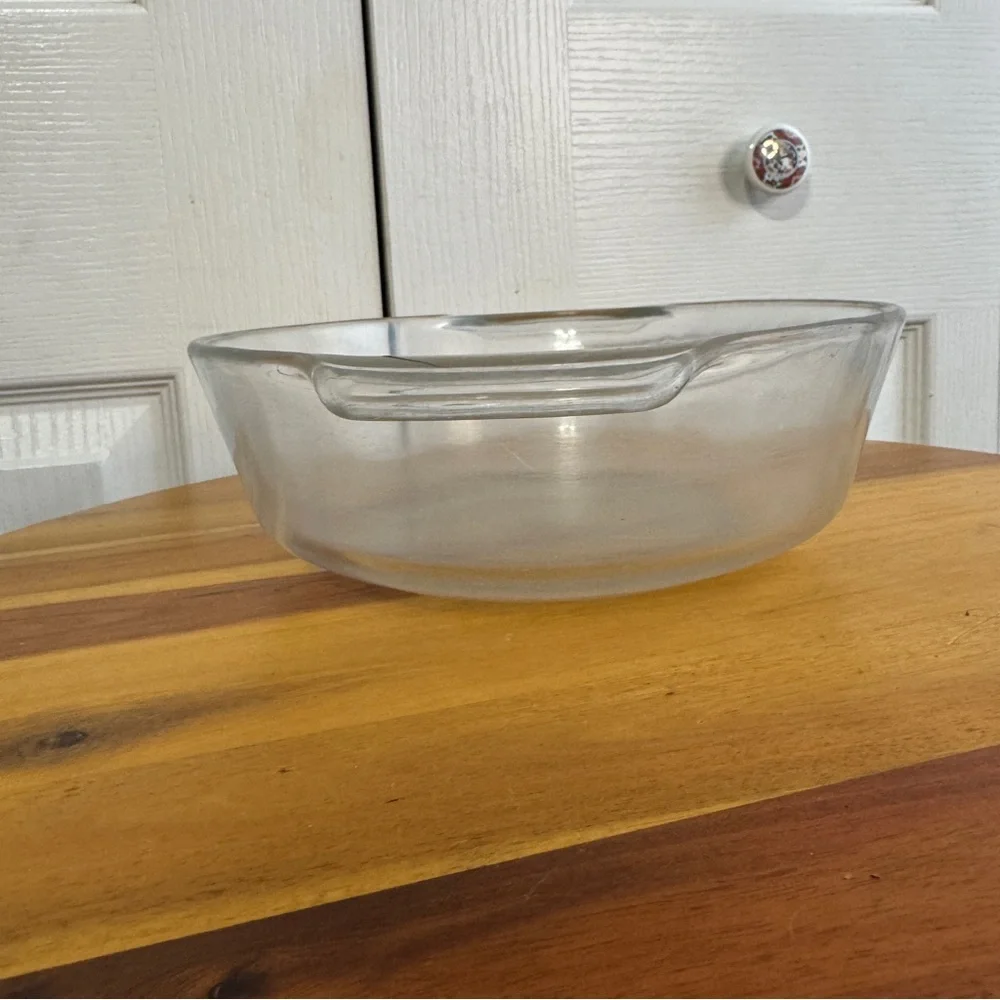 Anchor Hocking Fire King‎ 437 baking dish 1.5 quart